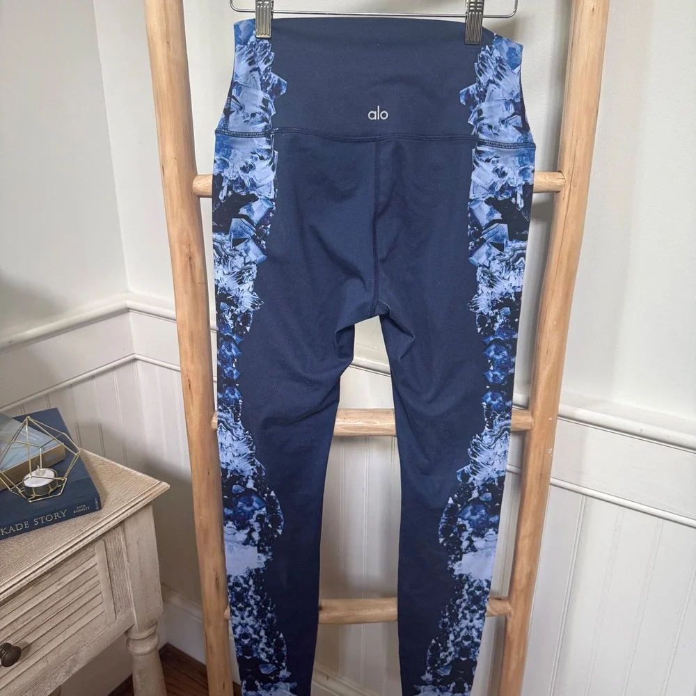 Alo Yoga Navy Blue Crystal Geode Print High Waist Airbrush Leggings Small - Picture 2 of 7